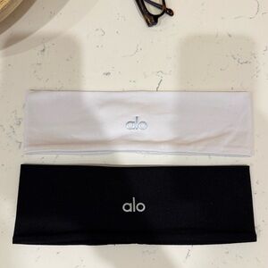PRICE IS FOR 2 ALO PERFORMANCE CONQUER HEADBANDS 🖤🤍